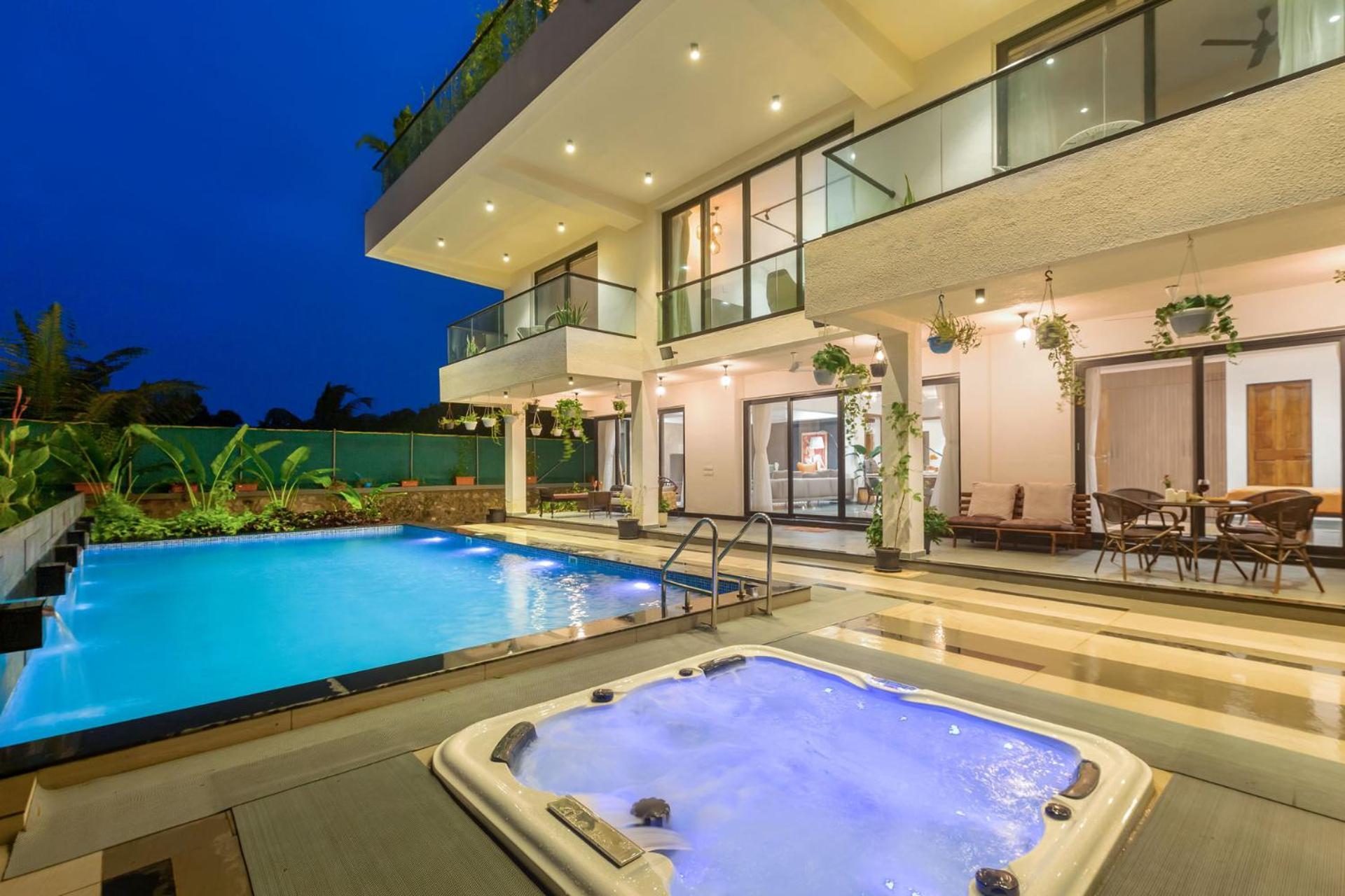 Villa Sereno By Stayvista - An Elegant And Entertaining Retreat Featuring A Swimming Pool, Outdoor Jacuzzi, Modern Interiors, And A Snooker Table Алібаґ Екстер'єр фото